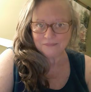 Meet your Posher, Cathy